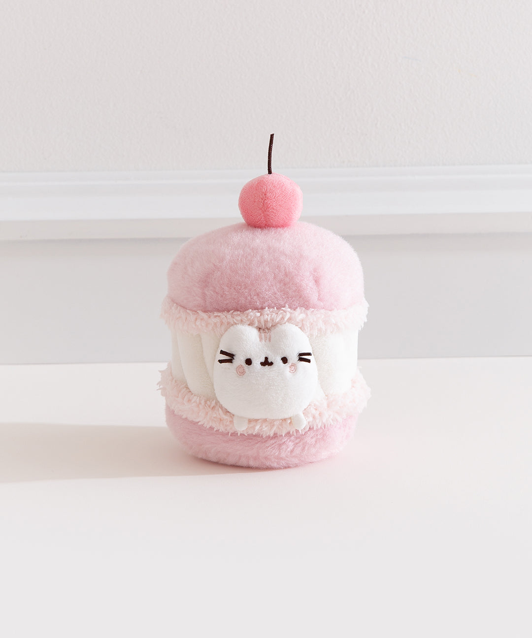 Pusheen Sweets Cherry Macaron Plush 2-pc Environment