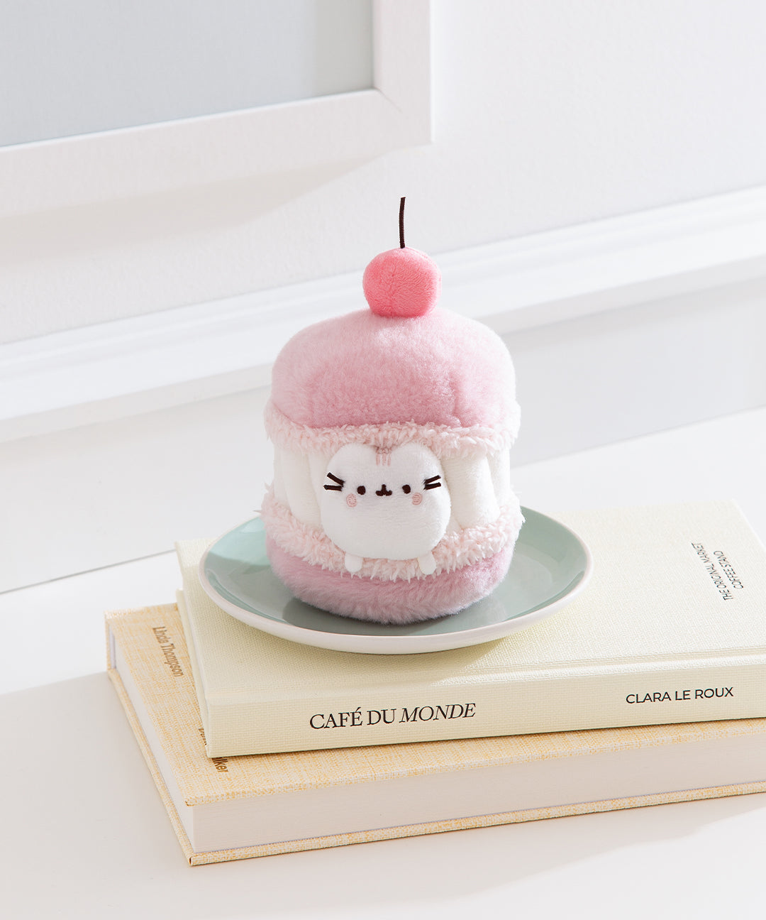 Pusheen Sweets Cherry Macaron Plush 2-pc Environment