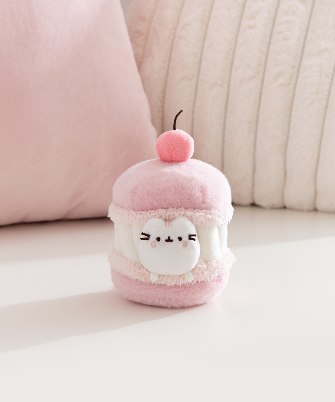 Pusheen Sweets Cherry Macaron Plush 2-pc Environment